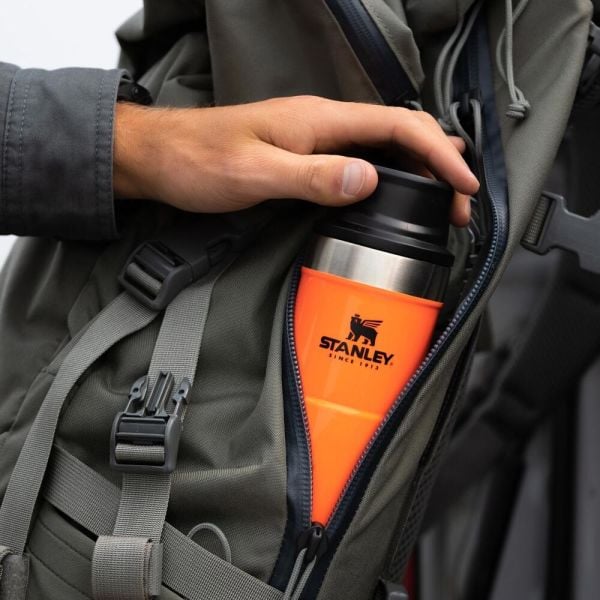 Stanley Klasik Trigger-Action Seyahat Bardağı 0.47Lt. TURUNCU
