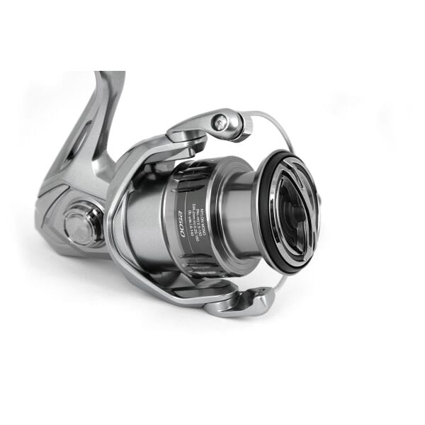 Shimano New Nasci FC 2000S Spin Makine