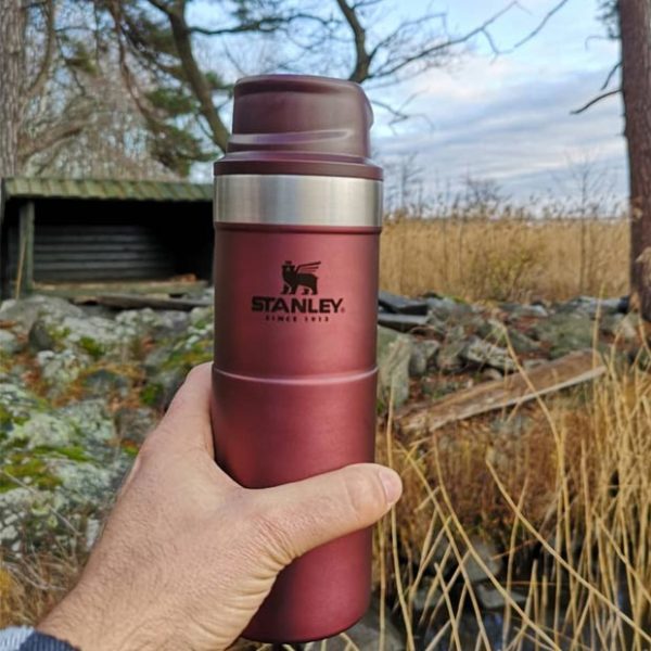 Stanley Klasik Trigger-Action Seyahat Bardağı 0.47Lt. BORDO