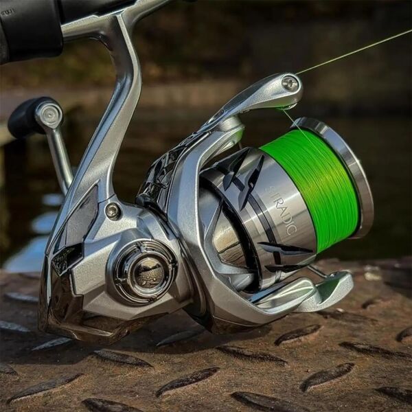 Shimano Yeni Stradic C2500S FM Olta Makinesi
