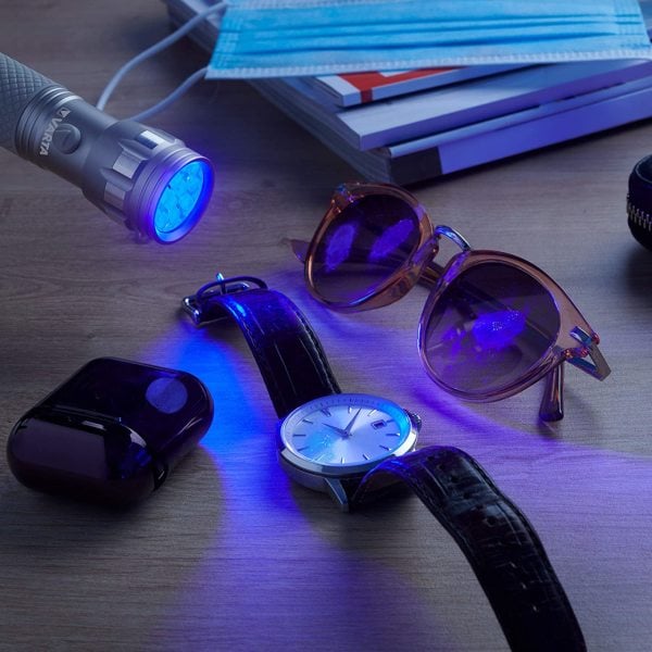 VARTA DAY LIGHT UV Led Mor Işık El Feneri