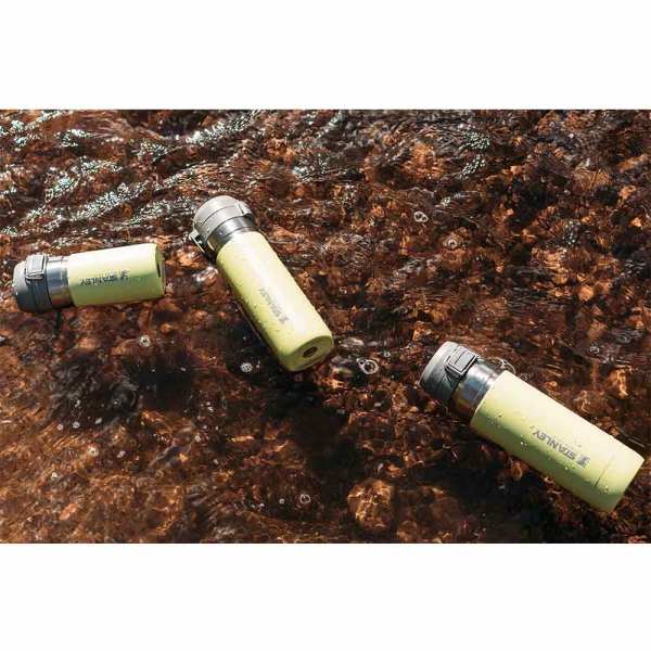 Stanley GO Quick Flip Paslanmaz Çelik Termos 0.70LT. CITRON