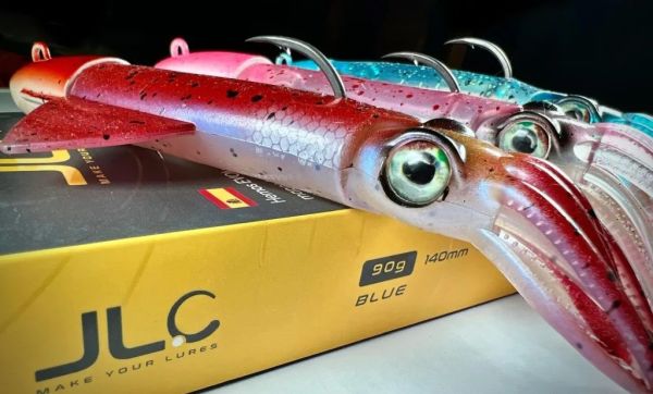 Jigging A La Carta XIPI EVO 130 GR. Red Glow Silikon Yem